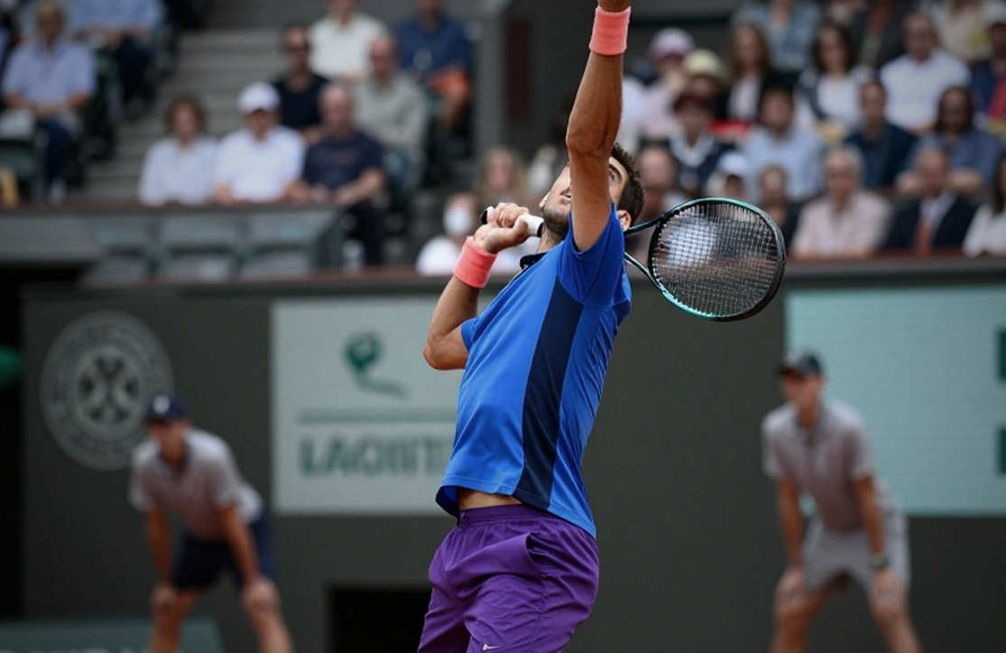 Sabalenka and the 'Party' Question: When a Champion Must Fight Her Own Narrative