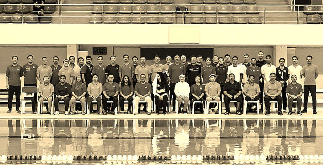 Peter Tonkin giải nghệ: 55 năm trong làn nước, từ Yoyogi 2026 đến những hồ bơi chưa ai đào