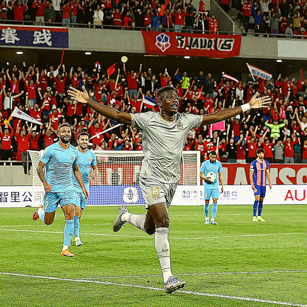 Kỳ chuyển nhượng V.League: Tiếng ồn, khoảng trống dữ liệu và cái bẫy của niềm tin