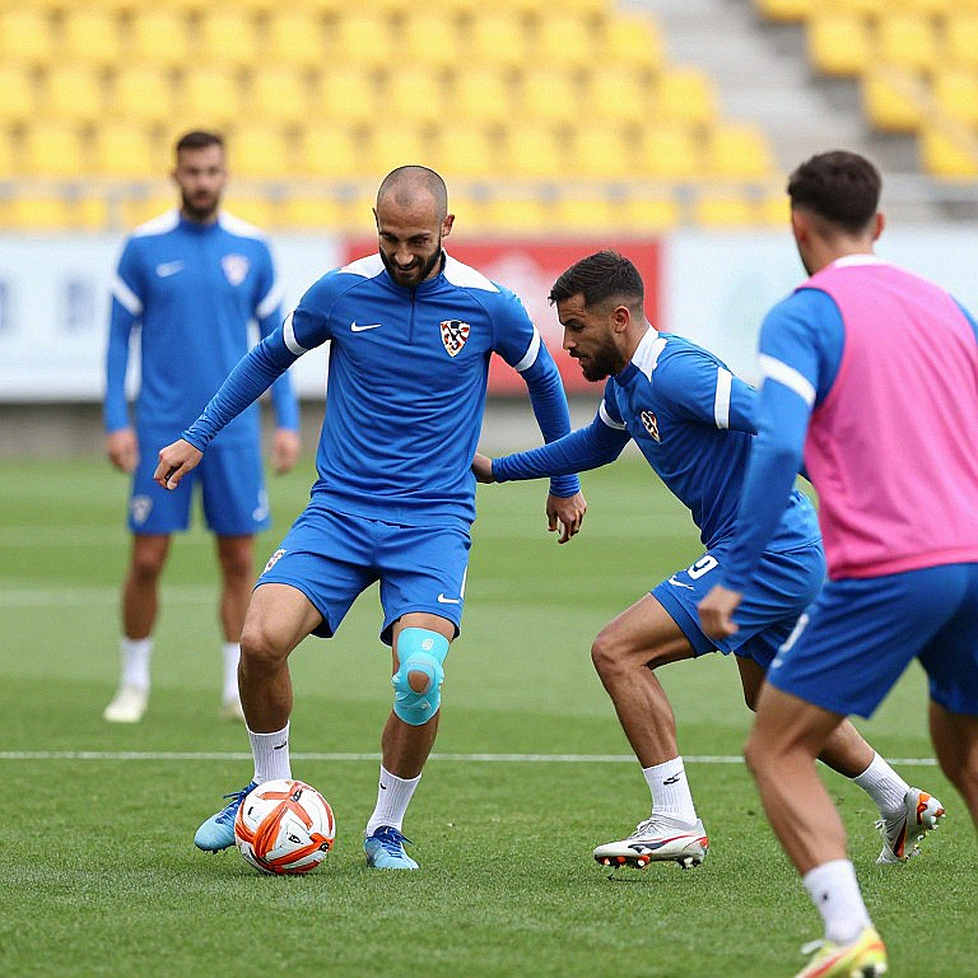 Ronaldo và tiếng nói từ khán đài: Khi huyền thoại Al-Nassr yêu cầu 'phải dừng lại'