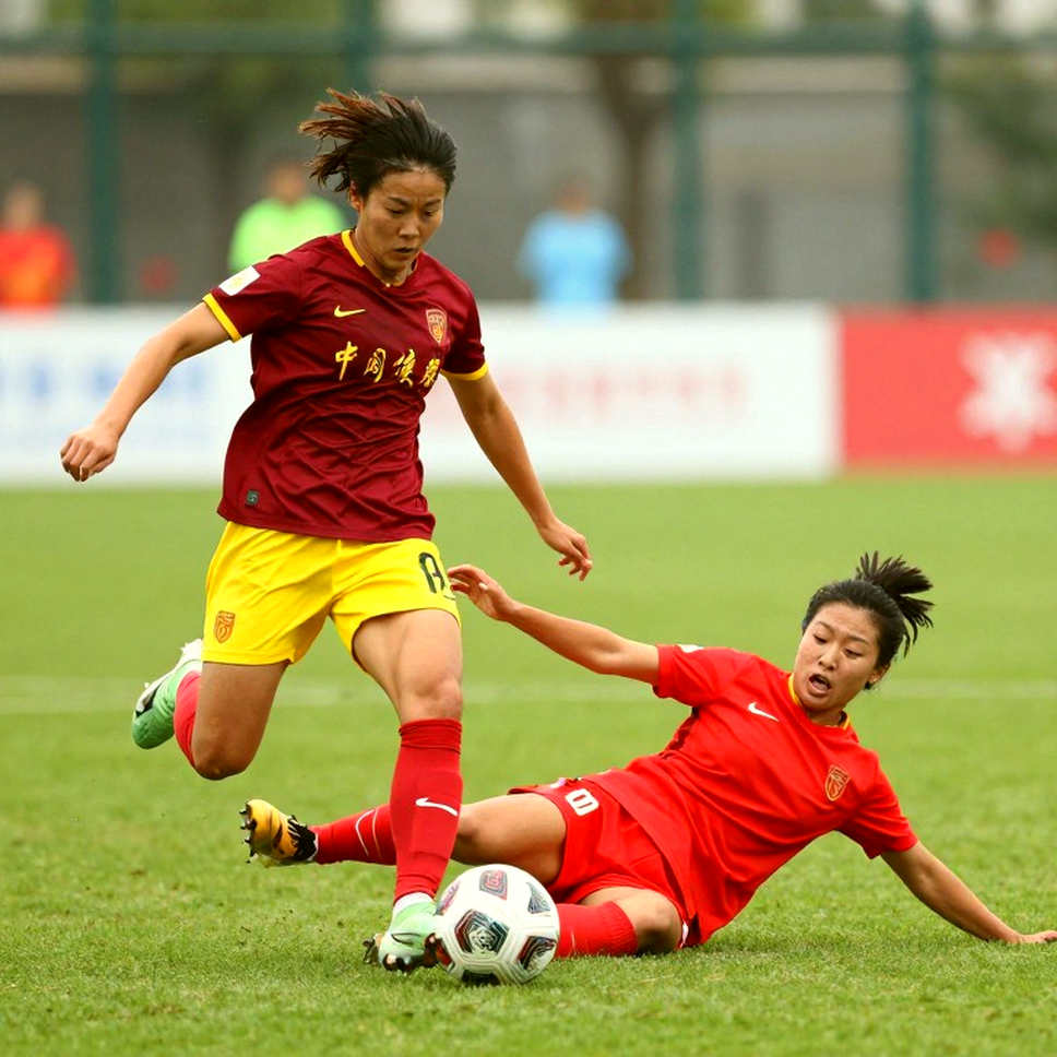 VAR ở V.League: Khi tiếng còi cần dữ liệu, và dữ liệu chưa lên tiếng