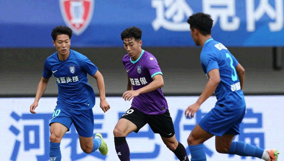 V.League 1: Khi dòng tiền tỉnh lẻ viết lại bản đồ bóng đá Việt